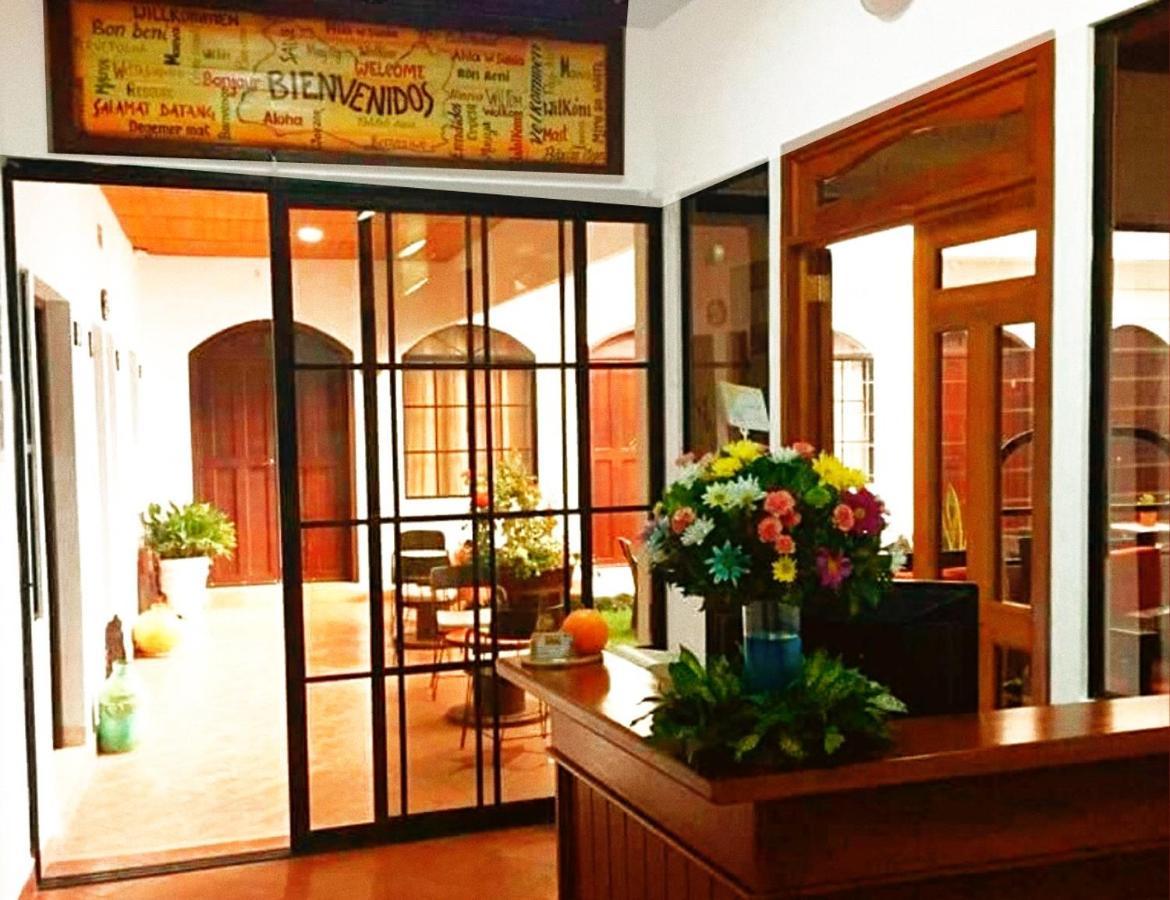 Hostal Las Puertas سانتا آنا المظهر الخارجي الصورة