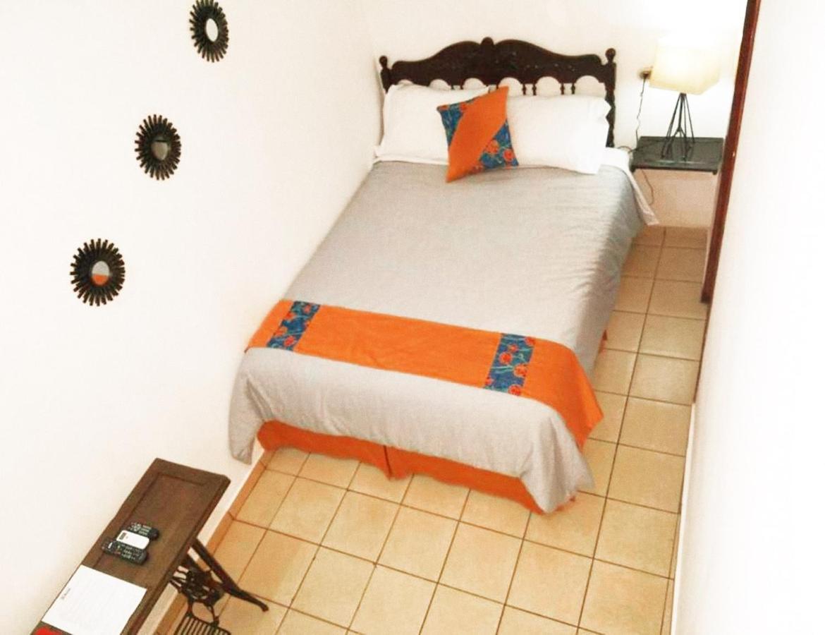 Hostal Las Puertas سانتا آنا المظهر الخارجي الصورة