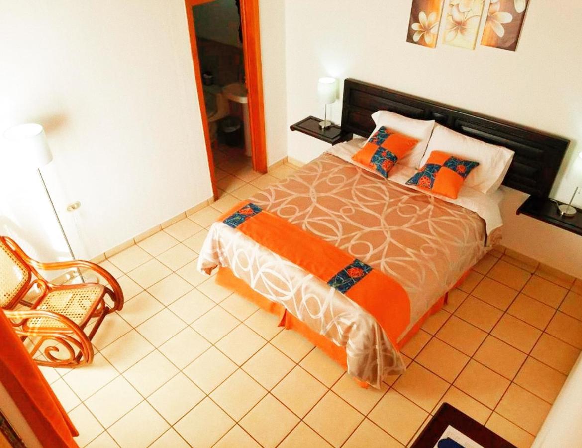 Hostal Las Puertas سانتا آنا المظهر الخارجي الصورة