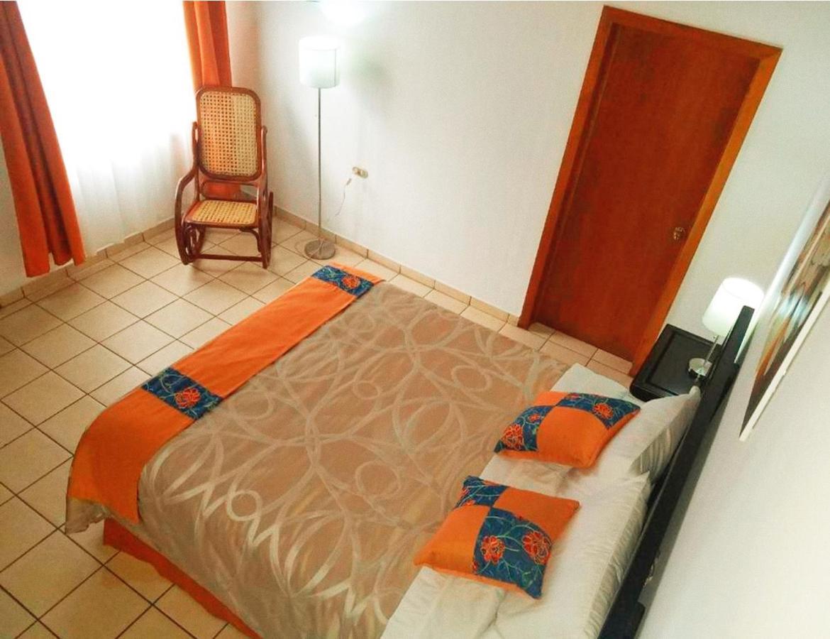 Hostal Las Puertas سانتا آنا المظهر الخارجي الصورة