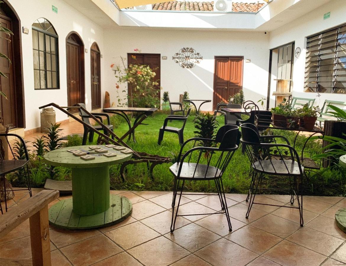 Hostal Las Puertas سانتا آنا المظهر الخارجي الصورة